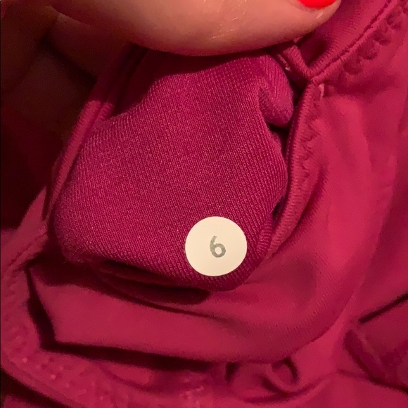 LuluLemon Leggins - Picture 3 of 4